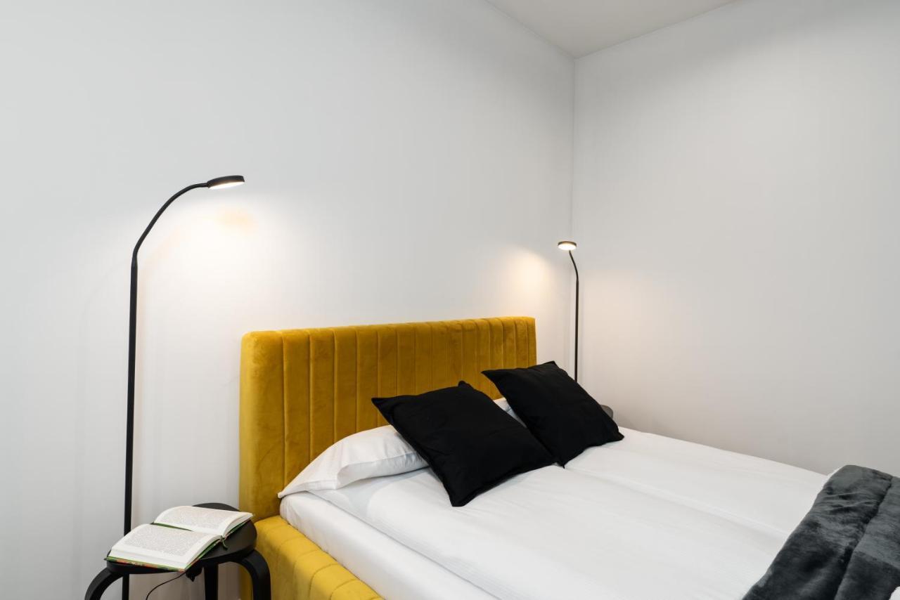 Loft Style Apartments Opienskiego With Parking By Noclegi Renters Poznań Buitenkant foto
